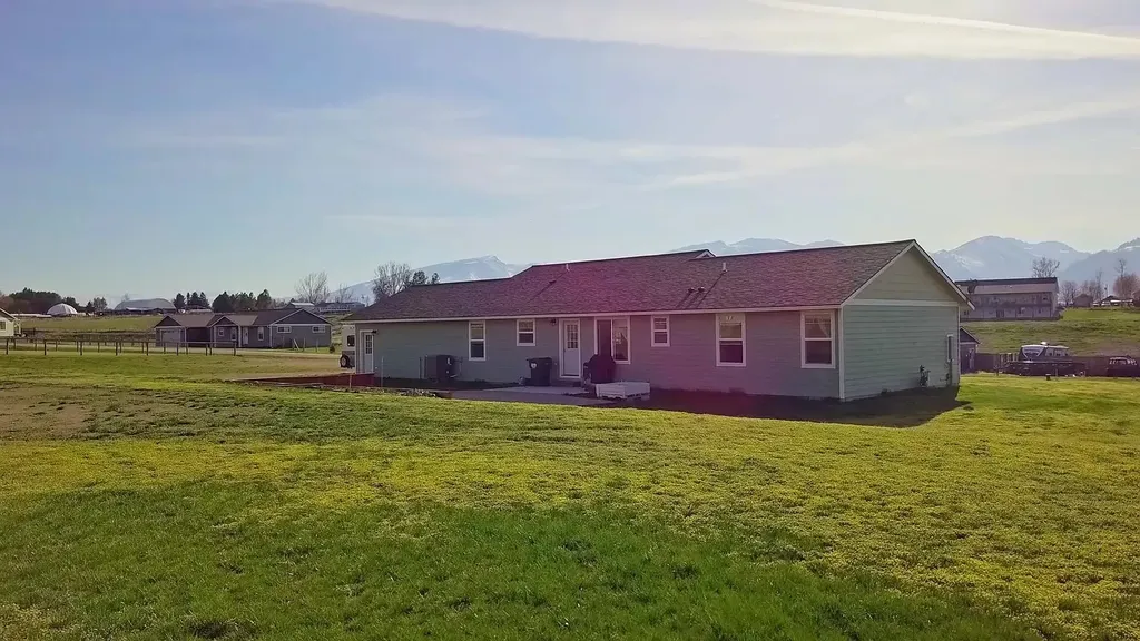 668 Winding Creek Trail Corvallis MT 59828