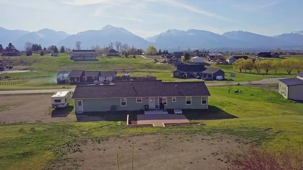 668 Winding Creek Trail Corvallis MT 59828