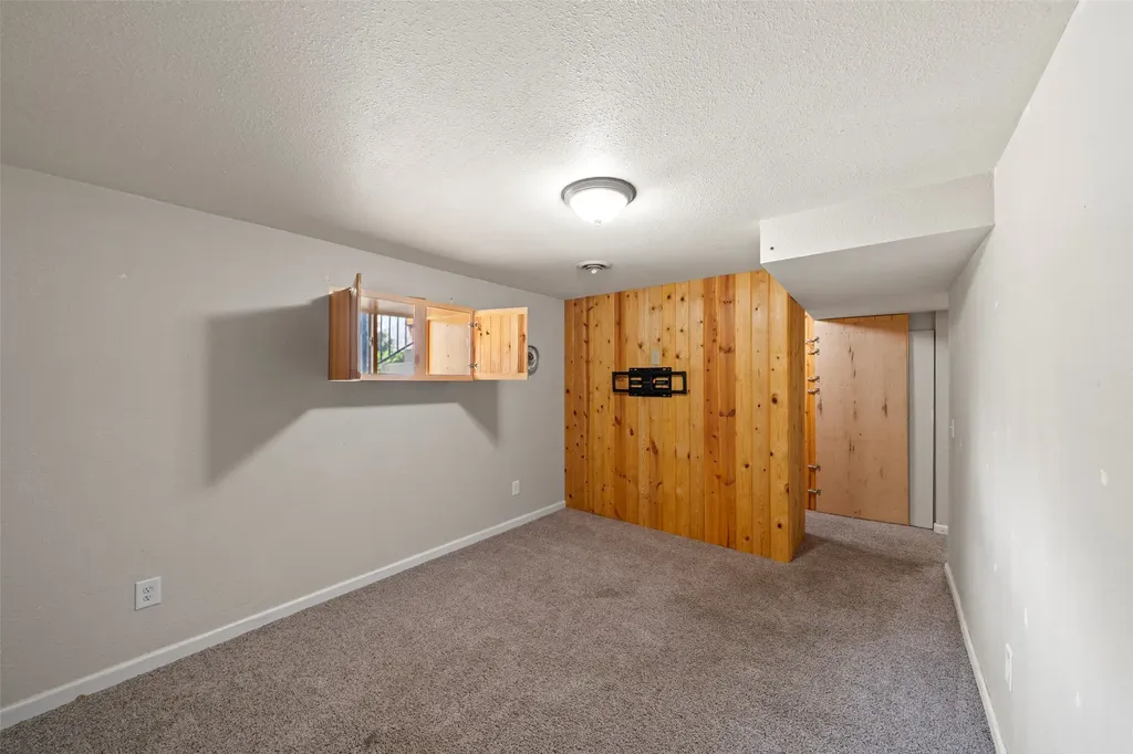 209 4th Street Townsend MT 59644
