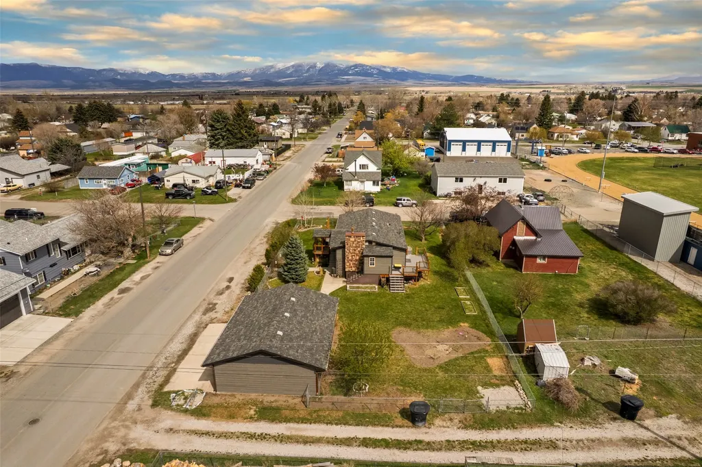 209 4th Street Townsend MT 59644