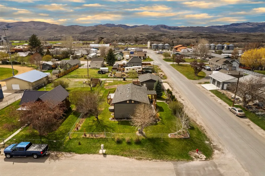 209 4th Street Townsend MT 59644