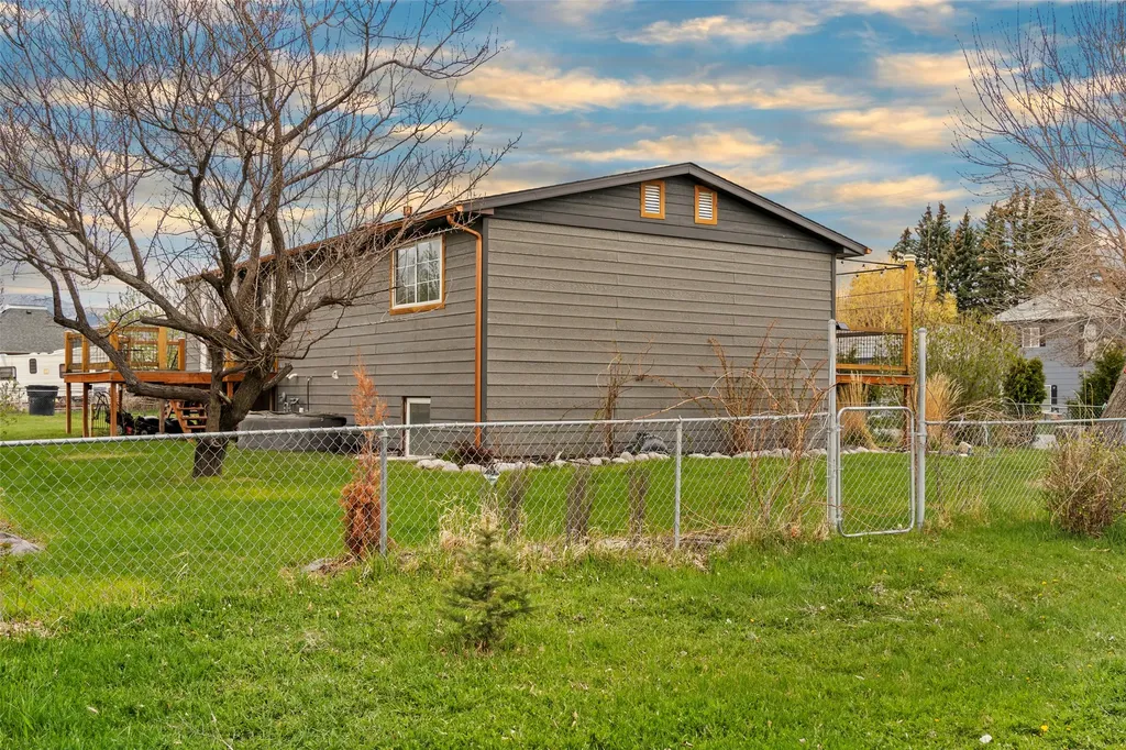 209 4th Street Townsend MT 59644