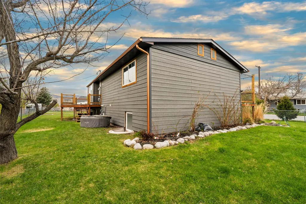 209 4th Street Townsend MT 59644