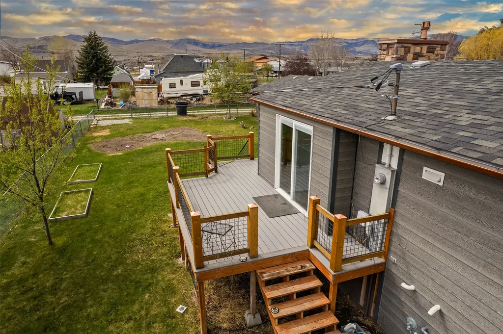 209 4th Street Townsend MT 59644