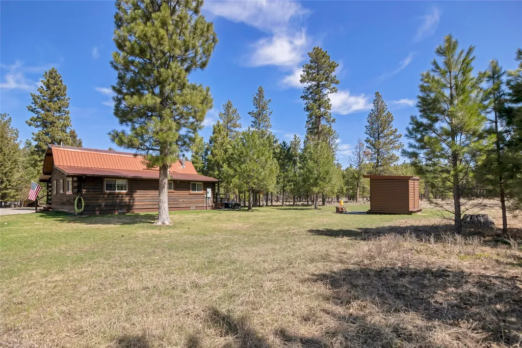 4551 Patterson Loop Lincoln MT 59639