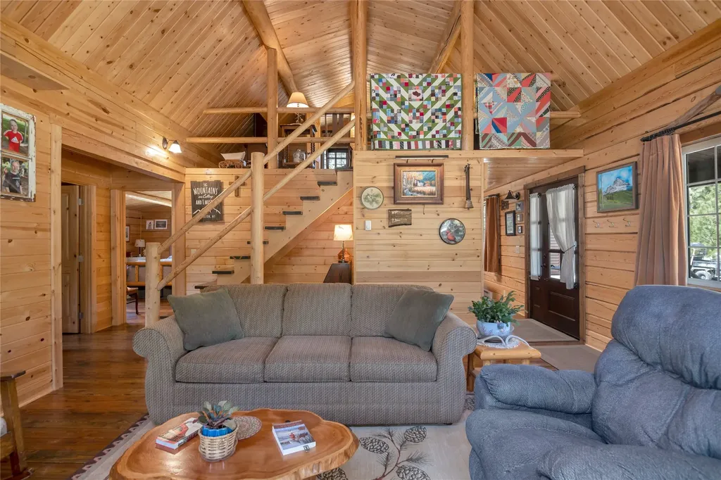 4551 Patterson Loop Lincoln MT 59639