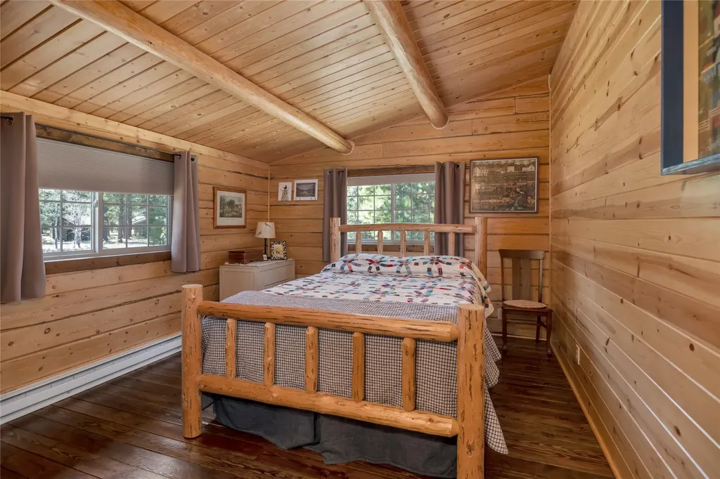4551 Patterson Loop Lincoln MT 59639