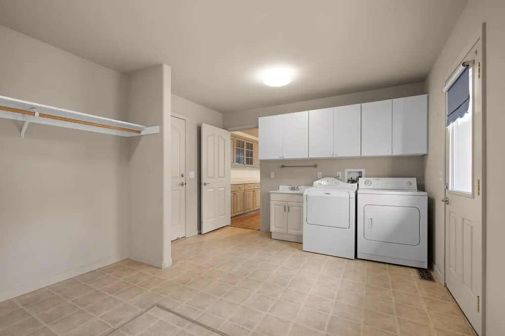 220 Pine Valley Loop Columbia Falls MT 59912