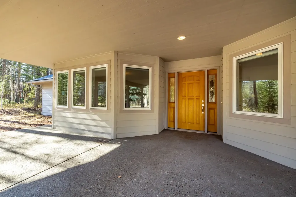 220 Pine Valley Loop Columbia Falls MT 59912