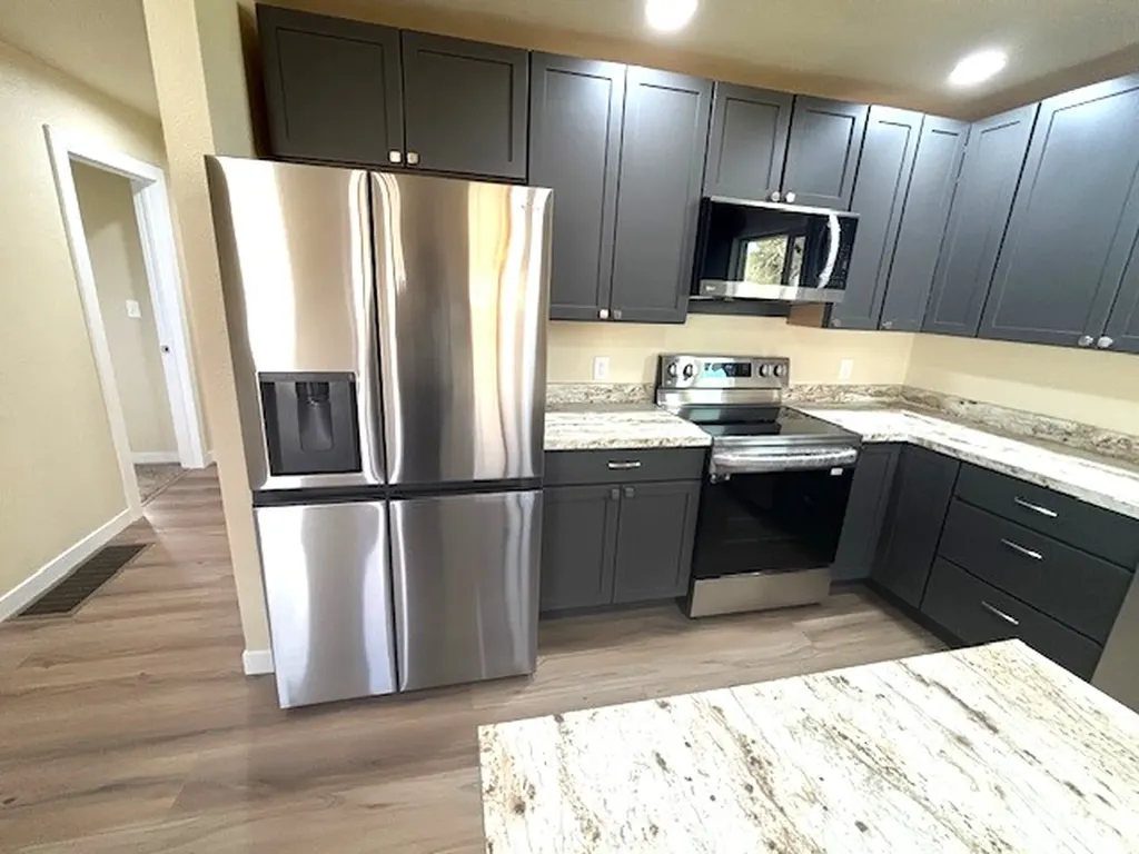 551 7th Avenue S Shelby MT 59474