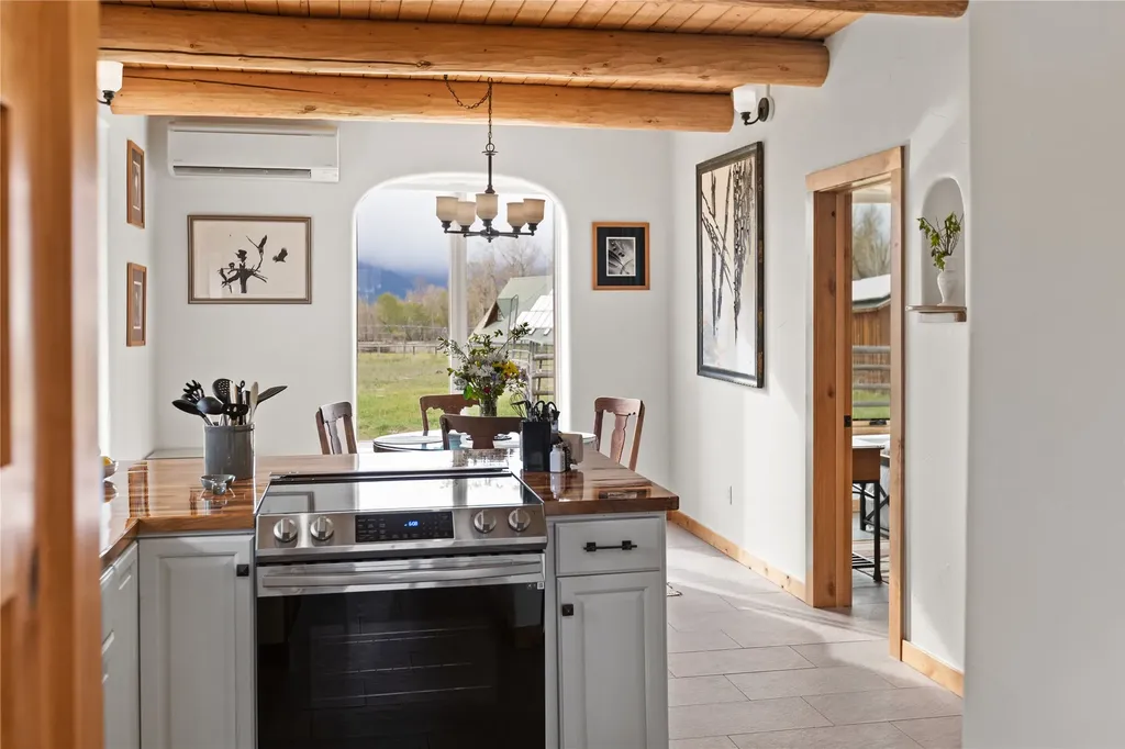 3724 Earth Sky Road Stevensville MT 59870