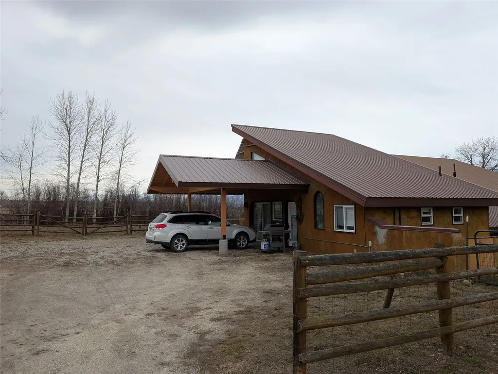 3724 Earth Sky Road Stevensville MT 59870