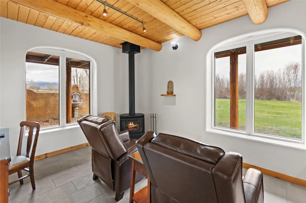 3724 Earth Sky Road Stevensville MT 59870