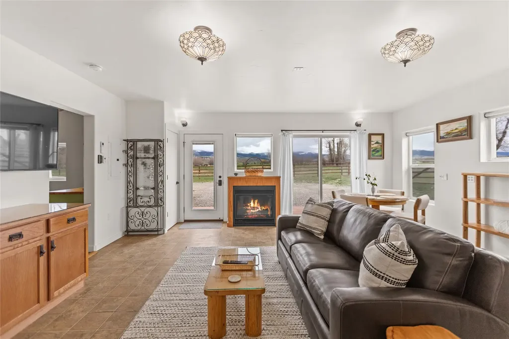 3724 Earth Sky Road Stevensville MT 59870