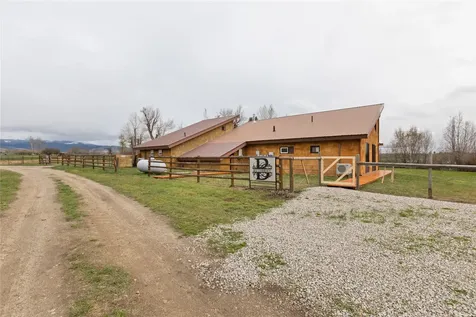 3724 Earth Sky Road Stevensville MT 59870