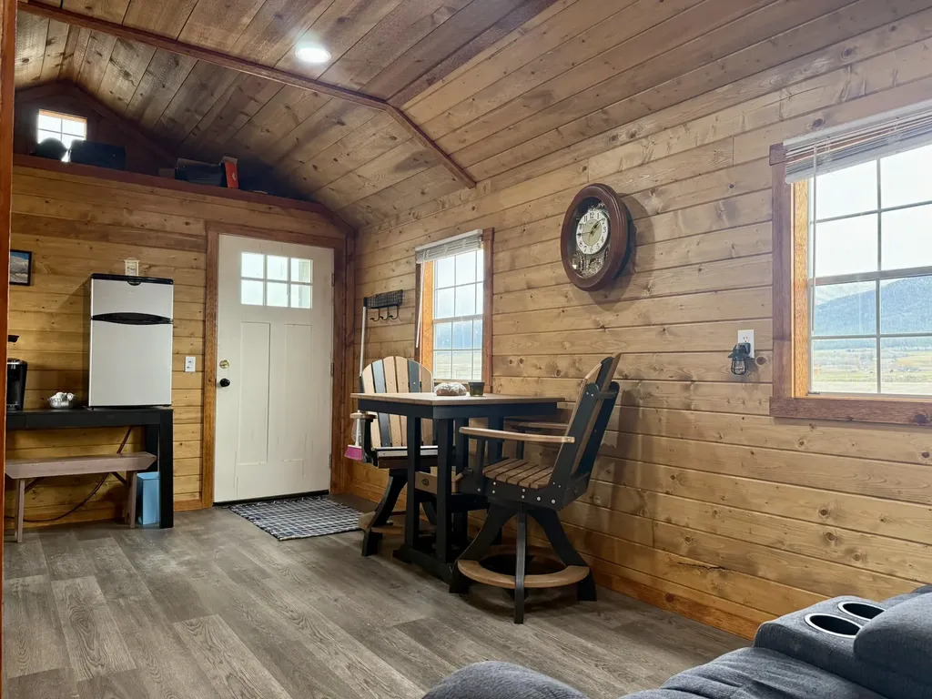 Nhn Hillside Road St Ignatius MT 59865