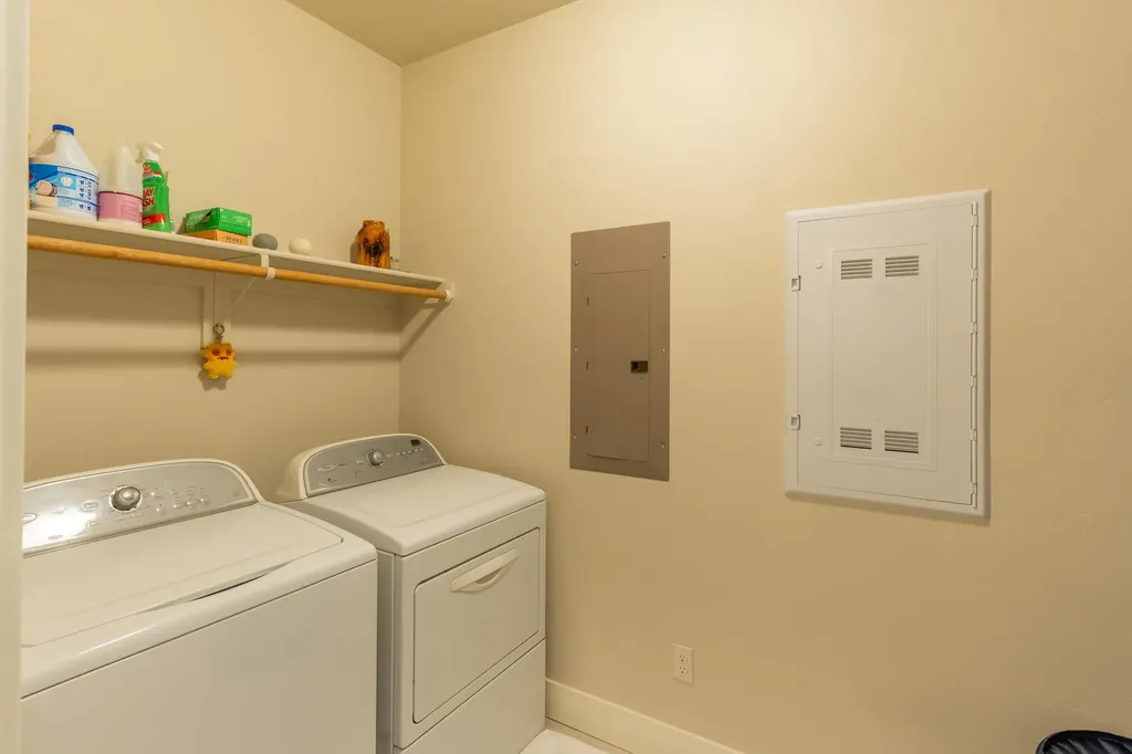 13831 Great Bear Loop Bigfork MT 59911