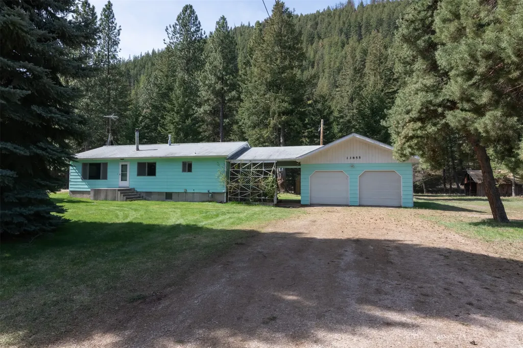 13855 Hampton Drive Clinton MT 59825