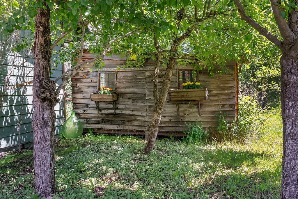 2075 Lion Mountain Loop Road Whitefish MT 59937