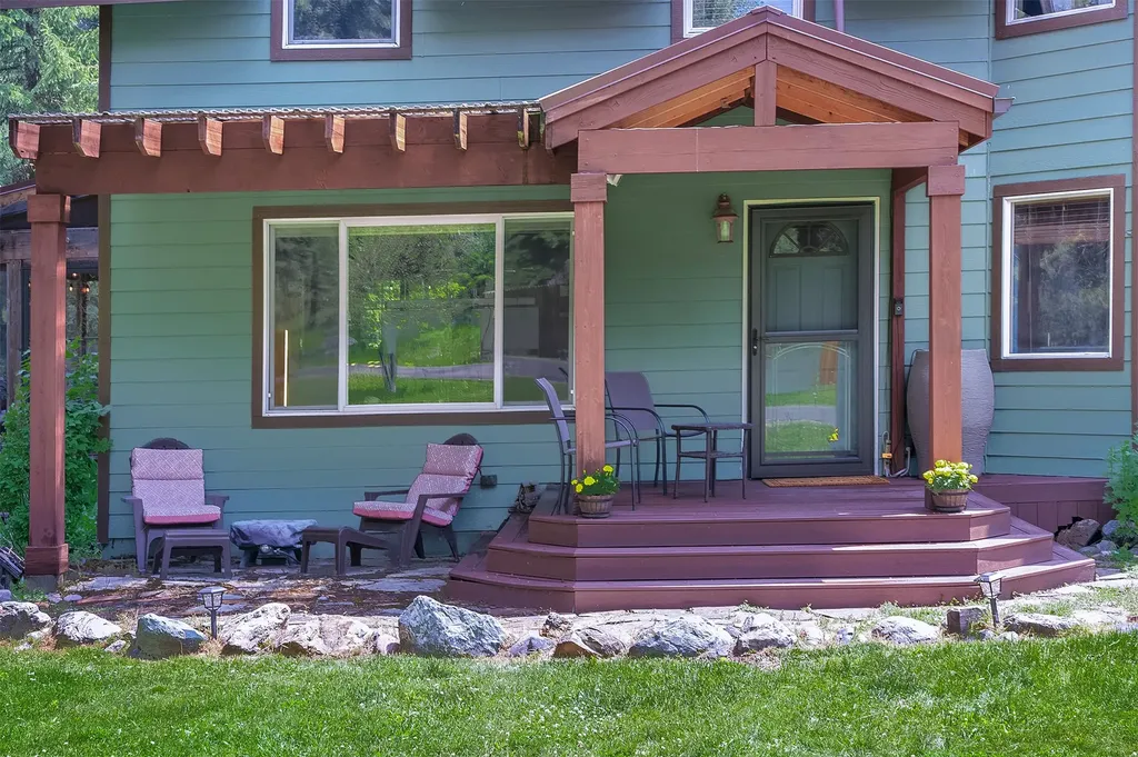 2075 Lion Mountain Loop Road Whitefish MT 59937