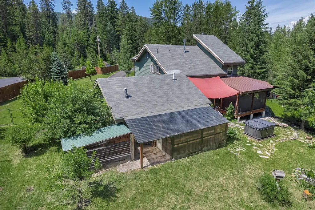 2075 Lion Mountain Loop Road Whitefish MT 59937