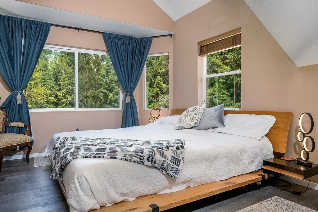 2075 Lion Mountain Loop Road Whitefish MT 59937