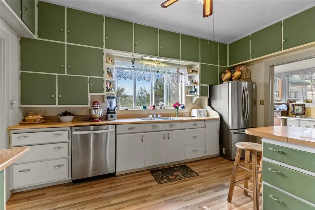 407 1st Avenue W Eureka MT 59917