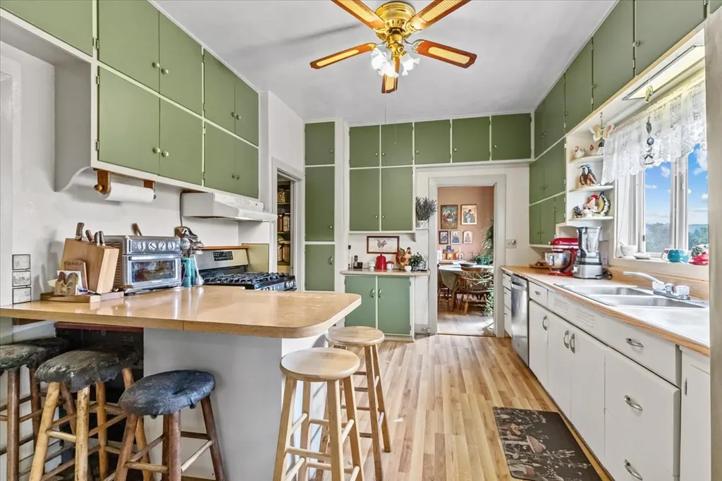 407 1st Avenue W Eureka MT 59917