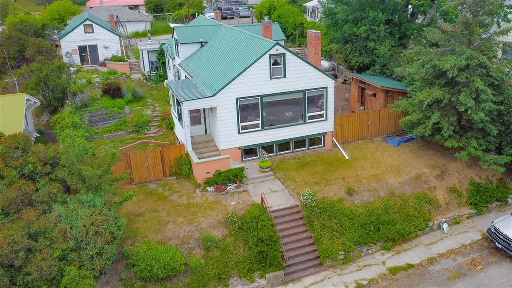 407 1st Avenue W Eureka MT 59917