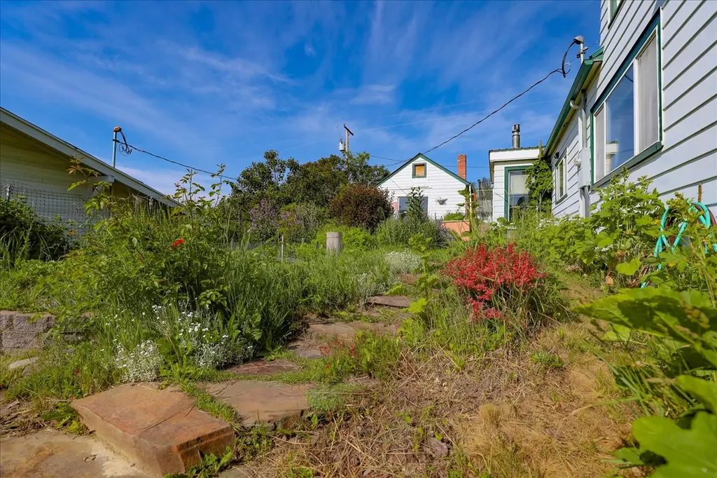 407 1st Avenue W Eureka MT 59917
