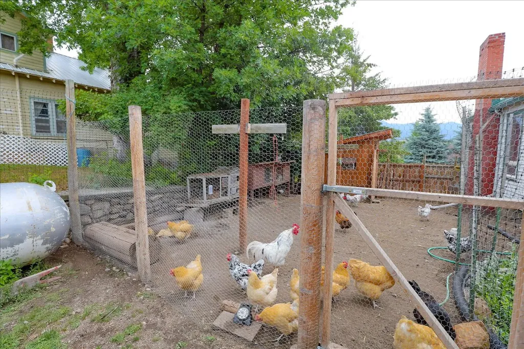 407 1st Avenue W Eureka MT 59917