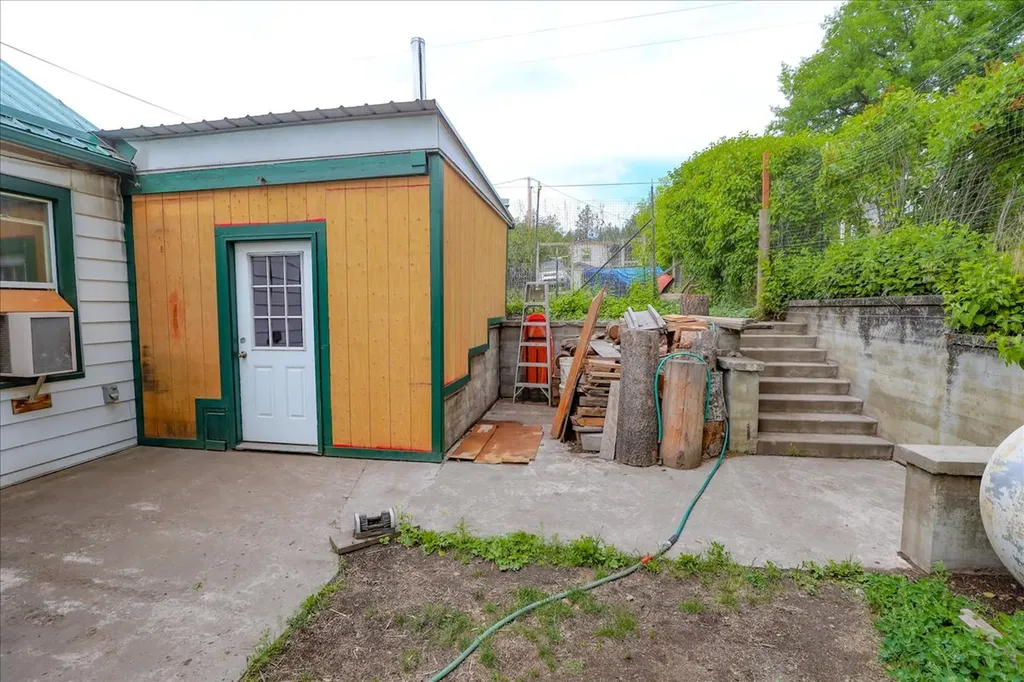 407 1st Avenue W Eureka MT 59917