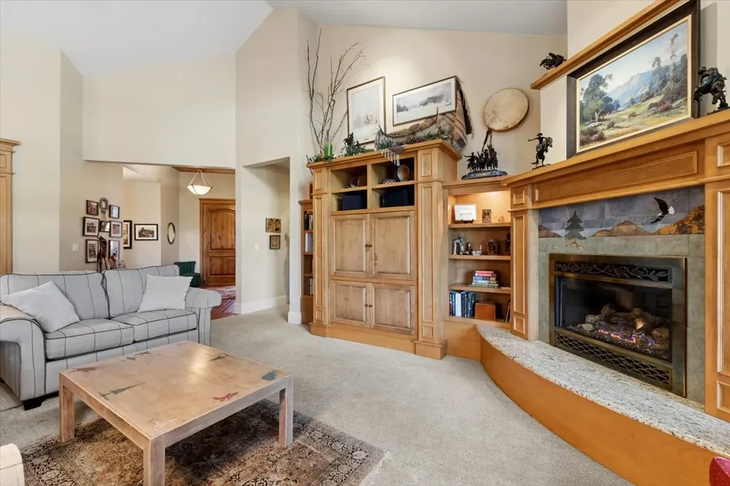 354 Eagle Bend Drive Bigfork MT 59911