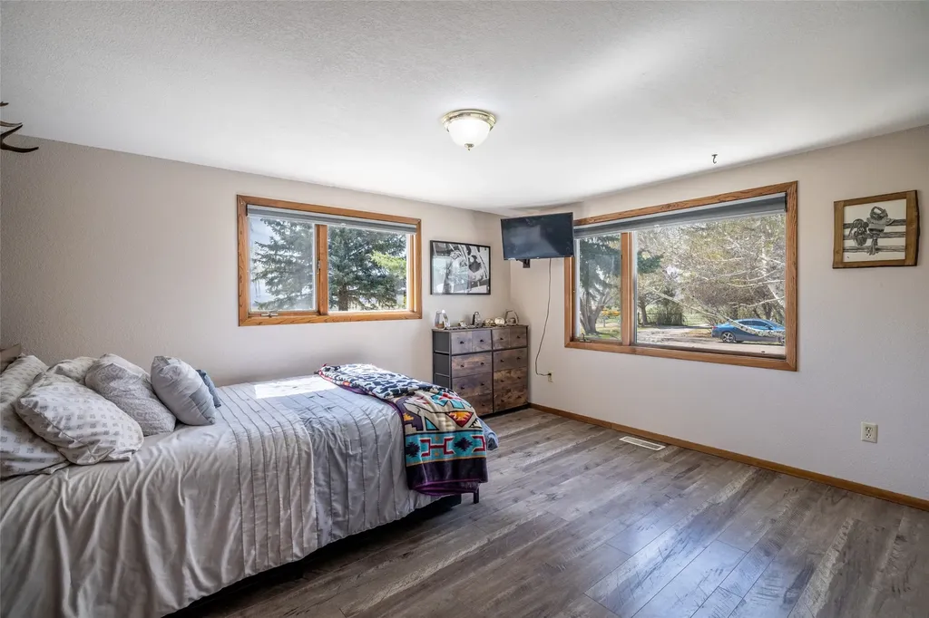 5815 Glass Drive Helena MT 59602