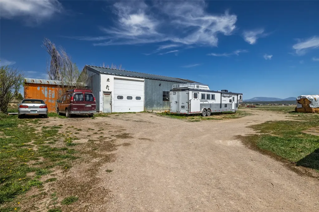 5815 Glass Drive Helena MT 59602