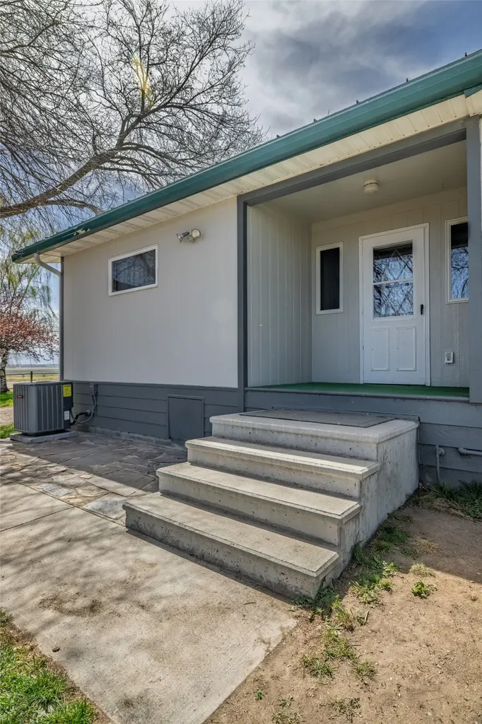 5815 Glass Drive Helena MT 59602