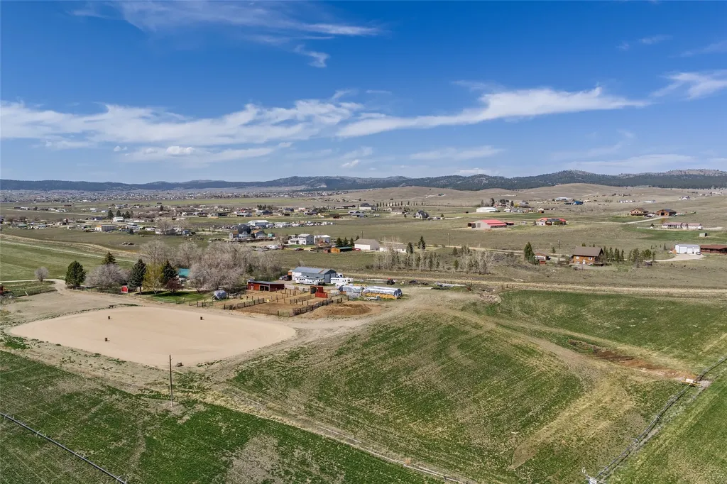 5815 Glass Drive Helena MT 59602