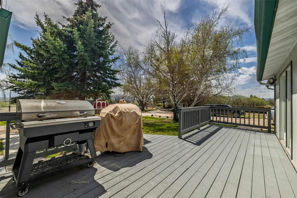 5815 Glass Drive Helena MT 59602