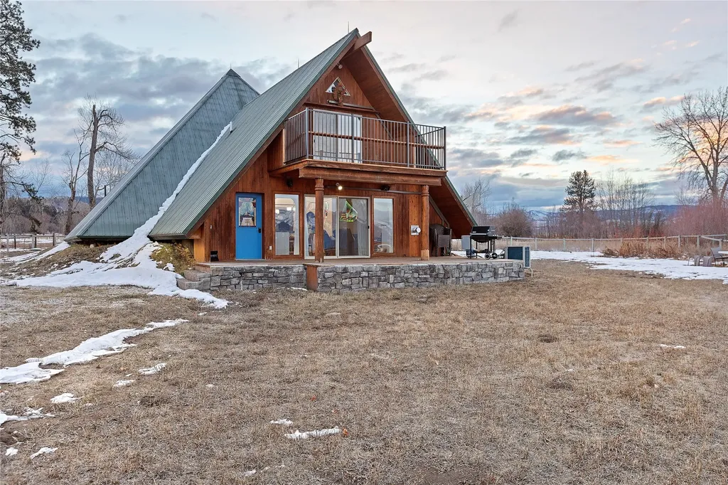 3700 Earth Sky Road Stevensville MT 59870