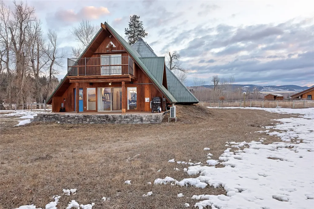 3700 Earth Sky Road Stevensville MT 59870