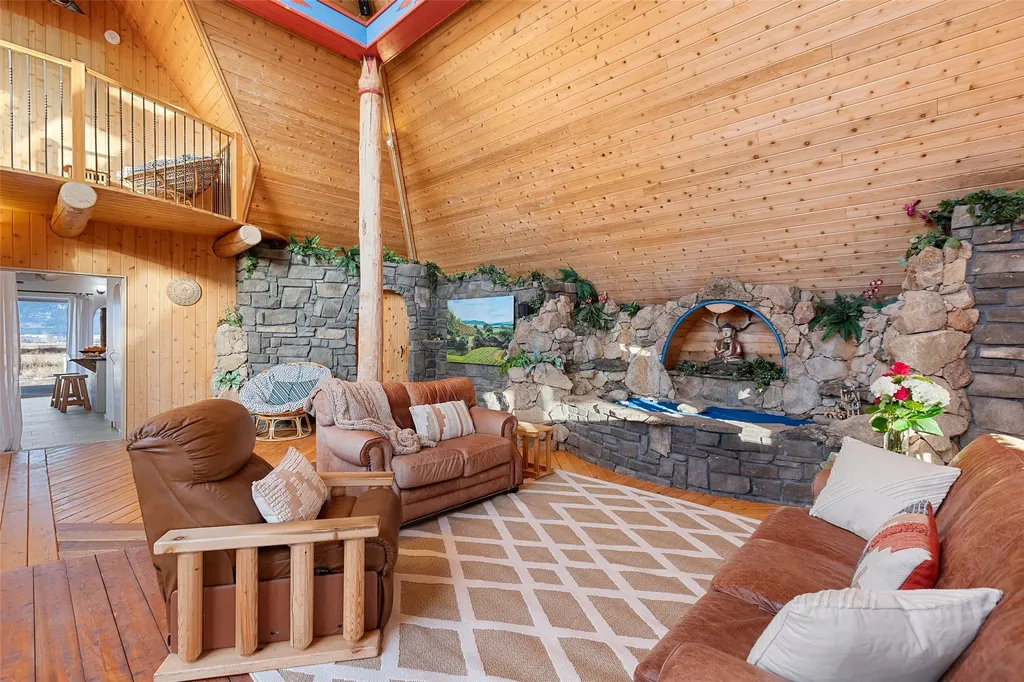 3700 Earth Sky Road Stevensville MT 59870