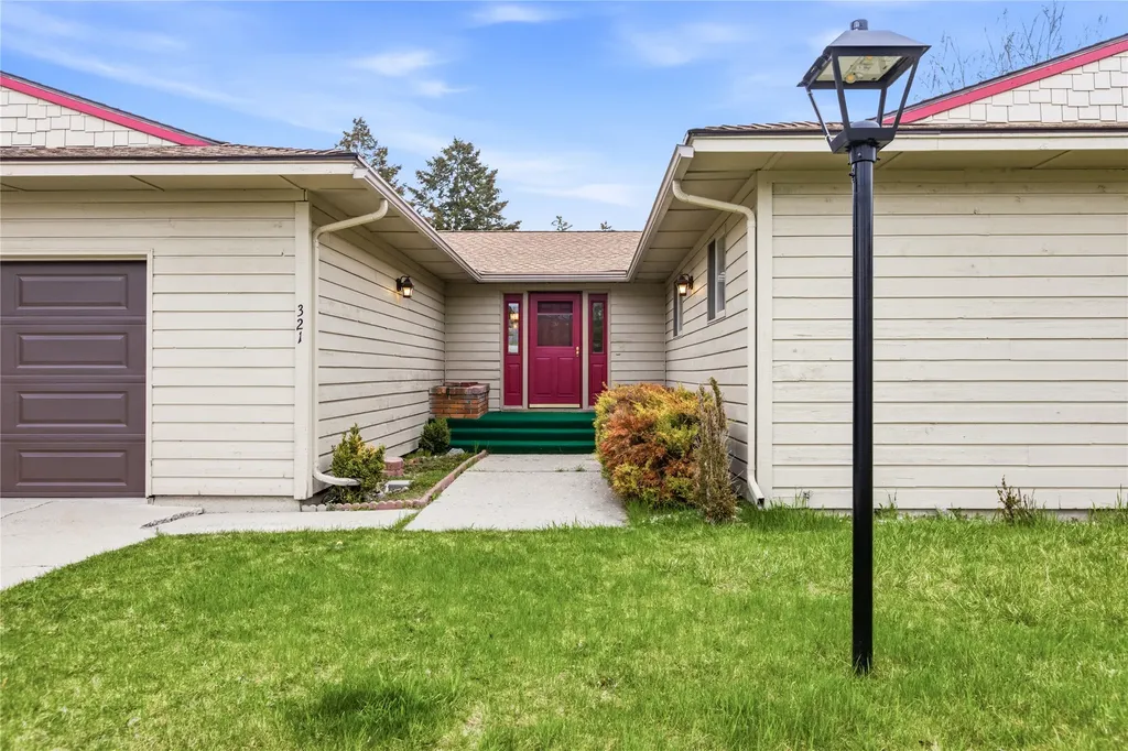 321 S Sanders Street Helena MT 59601