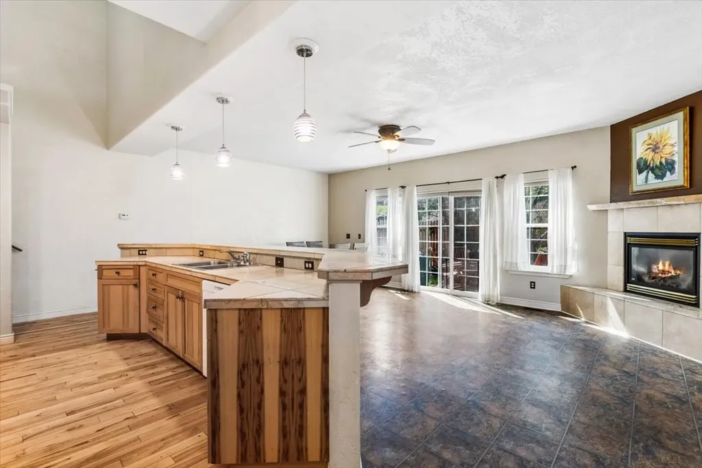 108 Sunrise Terrace Bigfork MT 59911
