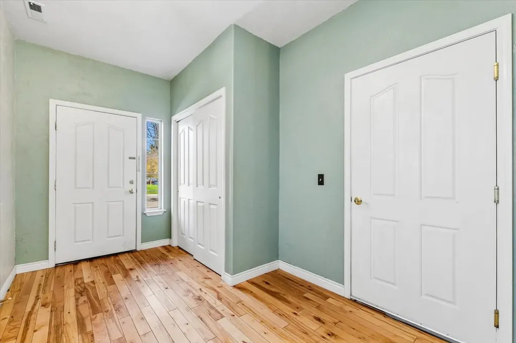 108 Sunrise Terrace Bigfork MT 59911