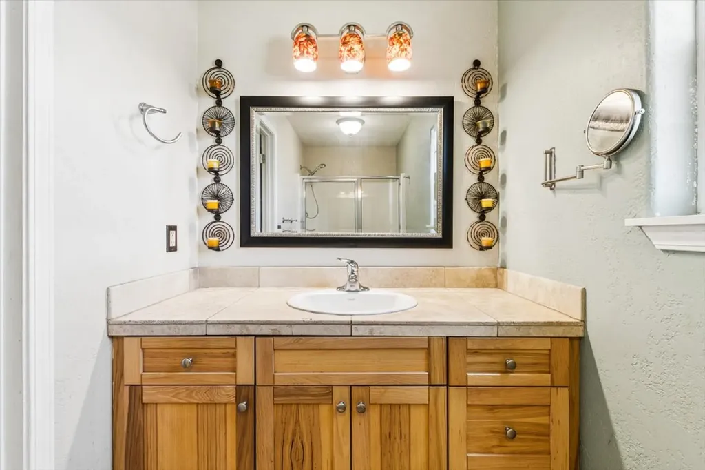 108 Sunrise Terrace Bigfork MT 59911