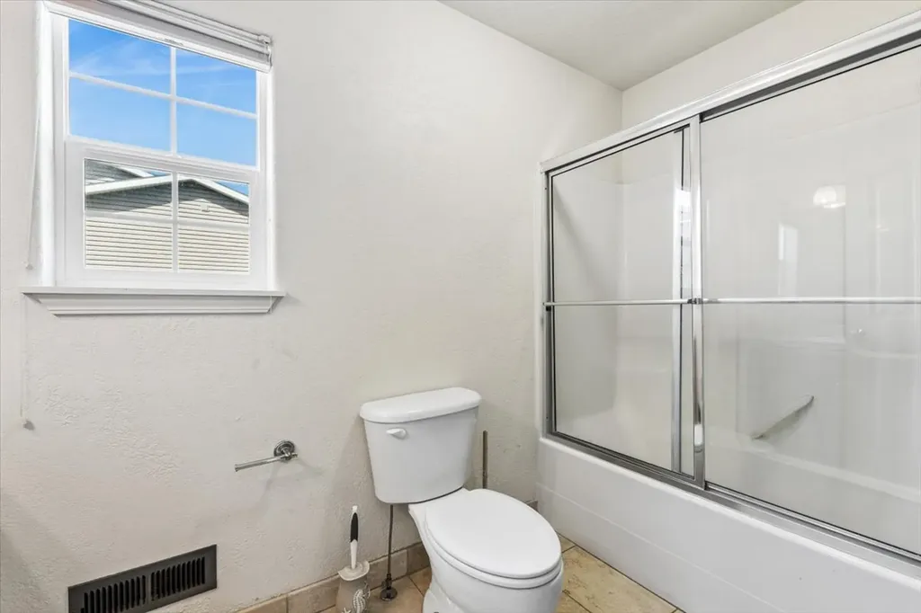 108 Sunrise Terrace Bigfork MT 59911