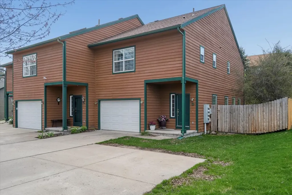 108 Sunrise Terrace Bigfork MT 59911