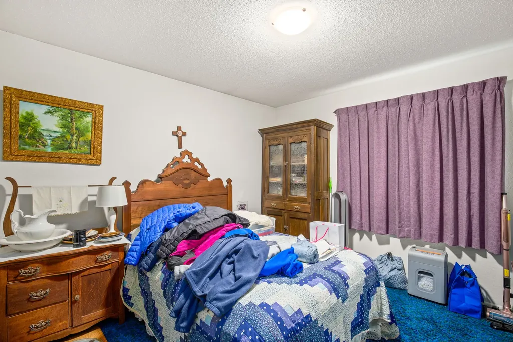 912 26th Avenue SW Great Falls MT 59404