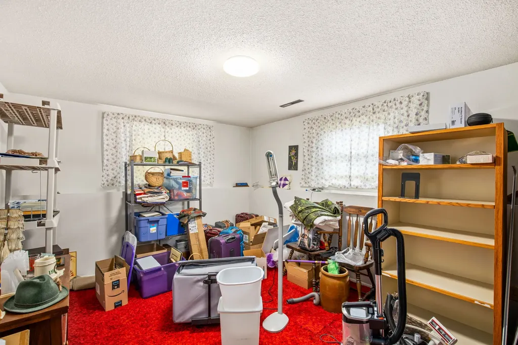 912 26th Avenue SW Great Falls MT 59404