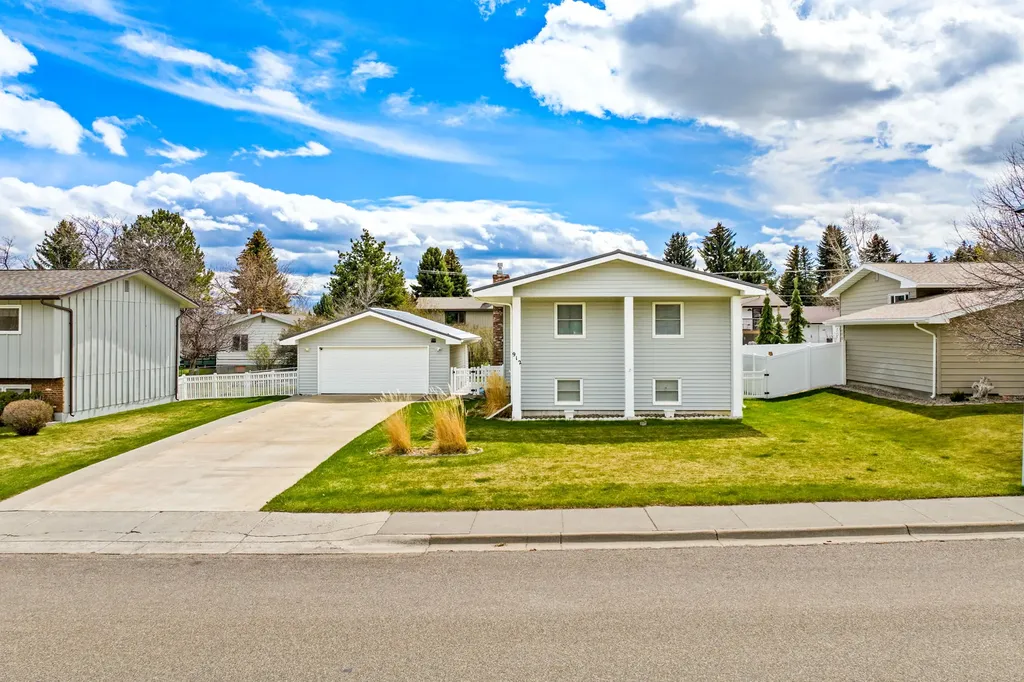 912 26th Avenue SW Great Falls MT 59404